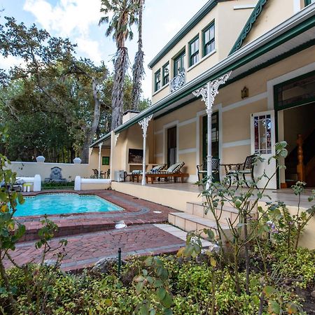 סטלנבוש Evergreen Lodge מראה חיצוני תמונה