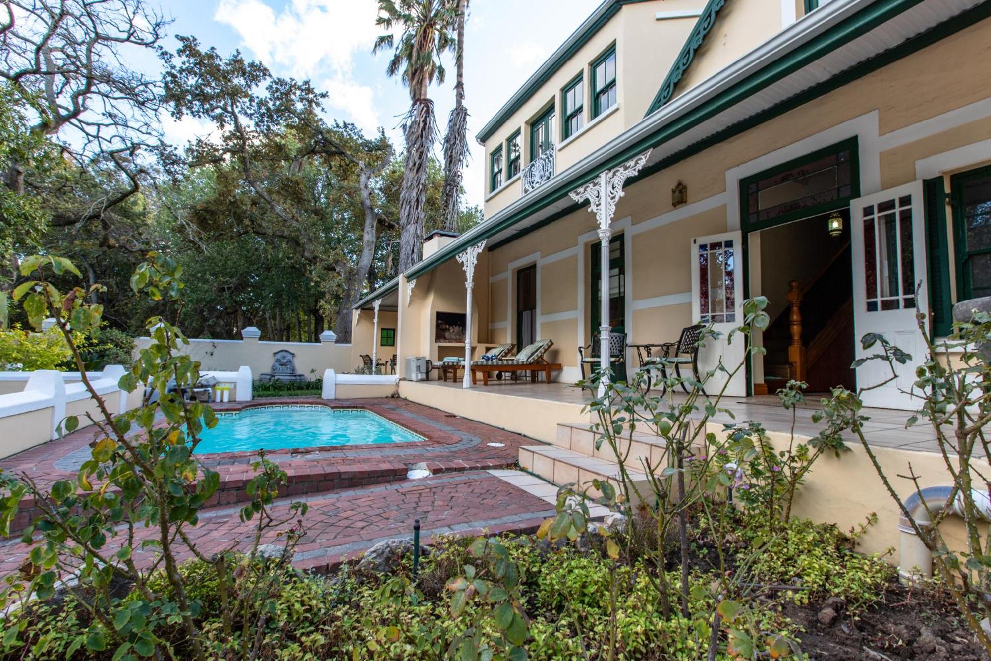 סטלנבוש Evergreen Lodge מראה חיצוני תמונה